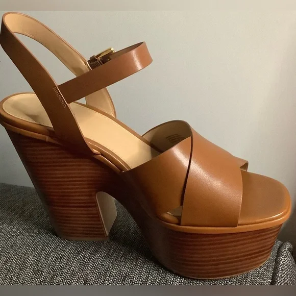 Michael Kors Divia Wedge Leather Heel Sandals Size 9.5M Brand New.OFFERS WELCOME - Picture 3 of 13